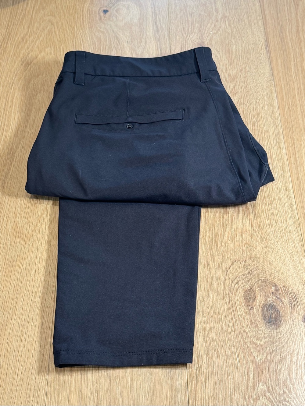 lululemon athletica Men's commission Pants - Classic Tailored Fit